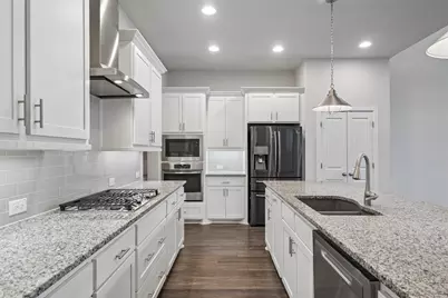 623 Aspen Valley Lane, Dallas, TX 75208 - Photo 9