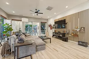 3912 Munger Ave, Dallas, TX 75204 - Photo 7