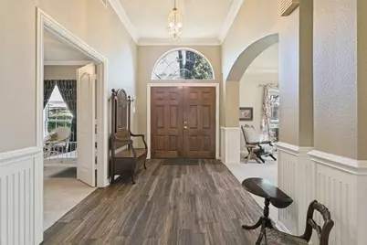 1814 Woodridge Drive, Arlington, TX 76013 - Photo 3