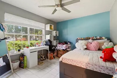 4704 Lizzy Drive, Dallas, TX 75211 - Photo 11