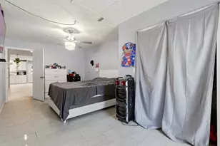 4704 Lizzy Dr, Dallas, TX 75211 - Photo 19