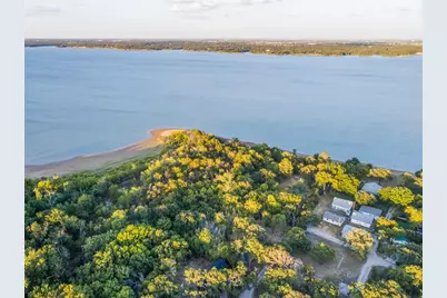 201 E 9th Street, Shady Shores, TX 76208 - Photo 29