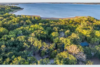 201 E 9th Street, Shady Shores, TX 76208 - Photo 27