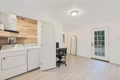 201 E 9th Street, Shady Shores, TX 76208 - Photo 19