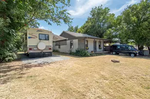 1225 34th St, Wichita Falls, TX 76302 - Photo 29