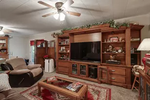 1225 34th St, Wichita Falls, TX 76302 - Photo 11