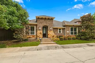 405 Sir Torin Ln, Lewisville, TX 75056 - Photo 3