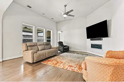 405 Sir Torin Lane, Lewisville, TX 75056 - Photo 13