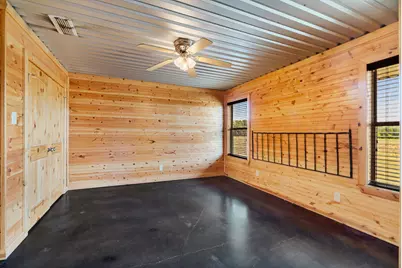 2078 Farm Road 2122, Roxton, TX 75477 - Photo 15