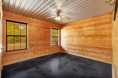 2078 Farm Road 2122, Roxton, TX 75477 - Photo 13