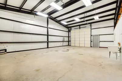 2078 Farm Road 2122, Roxton, TX 75477 - Photo 21