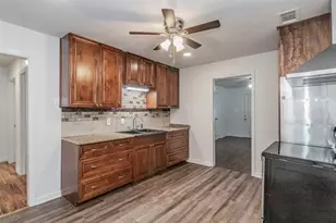 5108 Lyndon Dr, Fort Worth, TX 76116 - Photo 9