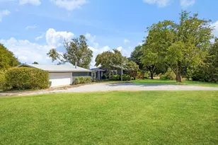 1333 Salt Branch Rd, Little Elm, TX 75068 - Photo 3