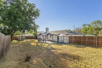 8001 Clark Street, North Richland Hills, TX 76180 - Photo 25