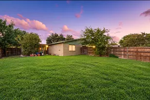 8502 Baumgarten Dr, Dallas, TX 75228 - Photo 3