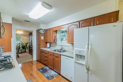 1033 Rambler Drive, Waco, TX 76710 - Photo 7