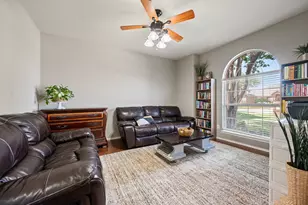 8404 Island Ct, Fort Worth, TX 76137 - Photo 3