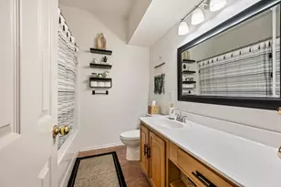 8404 Island Ct, Fort Worth, TX 76137 - Photo 19