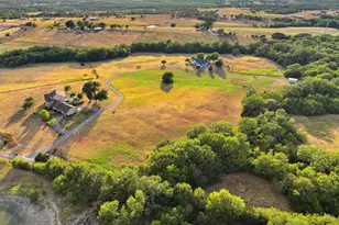 205 Whitworth Rd, Whitewright, TX 75491 - Photo 39
