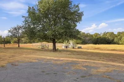 205 Whitworth Road, Whitewright, TX 75491 - Photo 33