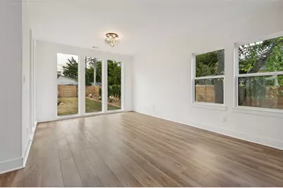 514 S Marlborough Avenue, Dallas, TX 75208 - Photo 13