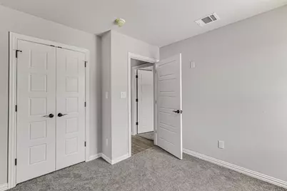 5836 Eastland Street, Fort Worth, TX 76119 - Photo 13