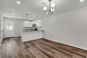 5836 Eastland St, Fort Worth, TX 76119 - Photo 15