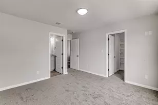 5836 Eastland St, Fort Worth, TX 76119 - Photo 11