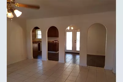 702 Jones Street, Euless, TX 76040 - Photo 5