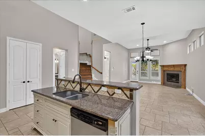 2024 S Hill Drive, Irving, TX 75038 - Photo 9