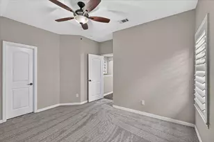 2024 S Hill Dr, Irving, TX 75038 - Photo 23