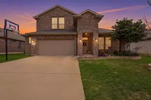 1111 Dublin Dr, Cleburne, TX 76033 - Photo 1