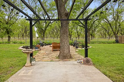8513 Ravenswood Road, Granbury, TX 76049 - Photo 27