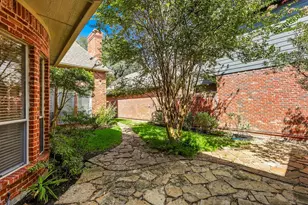 14762 Bedivere Ct, Addison, TX 75254 - Photo 29