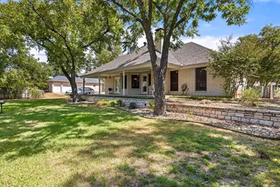 9008 Magnolia Vale Drive, Granbury, TX 76049 - Photo 27