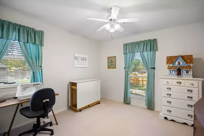 9008 Magnolia Vale Drive, Granbury, TX 76049 - Photo 17