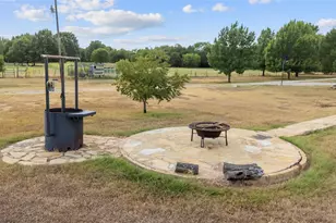 3595 County Rd 1037, Greenville, TX 75401 - Photo 37