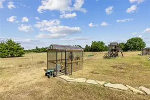 3595 County Rd 1037, Greenville, TX 75401 - Photo 35
