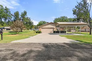 416 Azalea St, Chandler, TX 75758 - Photo 5