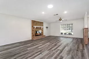 416 Azalea St, Chandler, TX 75758 - Photo 7