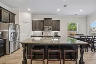 706 Dover Dr, Midlothian, TX 76065 - Photo 11
