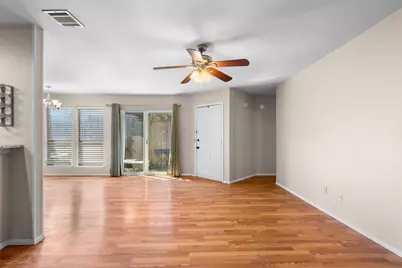 726 Michol Street, Grapevine, TX 76051 - Photo 7