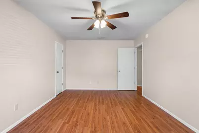 726 Michol Street, Grapevine, TX 76051 - Photo 13