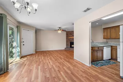 726 Michol Street, Grapevine, TX 76051 - Photo 9