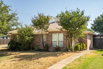 726 Michol Street, Grapevine, TX 76051 - Photo 1