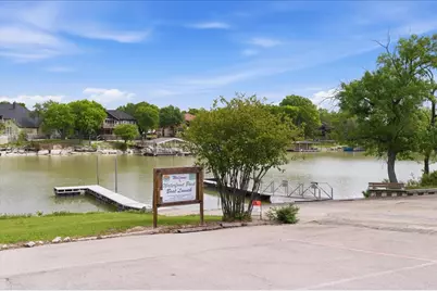 7816 Fairwood Court, Fort Worth, TX 76179 - Photo 9