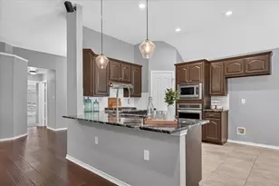 2720 Windstone Way, Corinth, TX 76210 - Photo 7