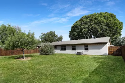 3052 Cameo Lane, Farmers Branch, TX 75234 - Photo 17