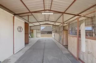453 Kincannon Ln, Rhome, TX 76078 - Photo 33