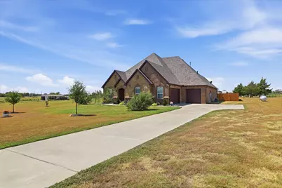 453 Kincannon Lane, Rhome, TX 76078 - Photo 3